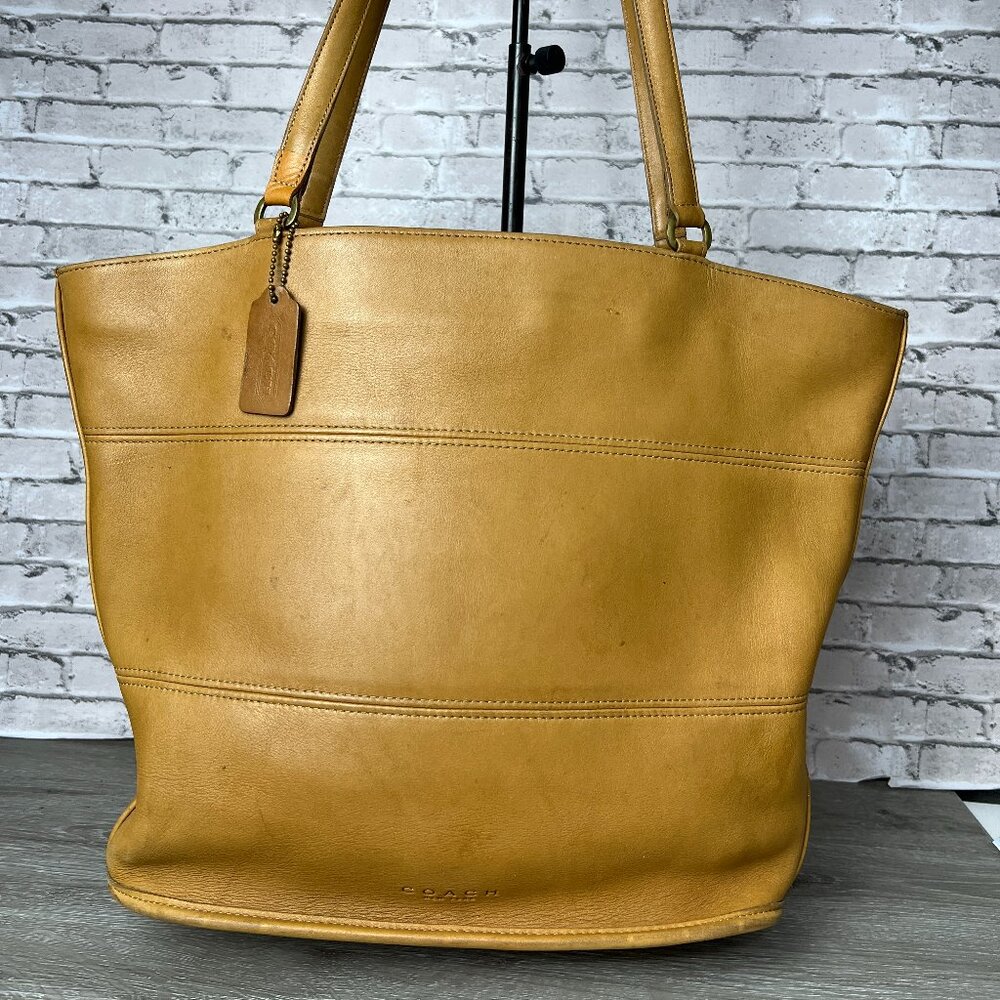 Large Coach Vintage Tribeca Shopper Tote bag